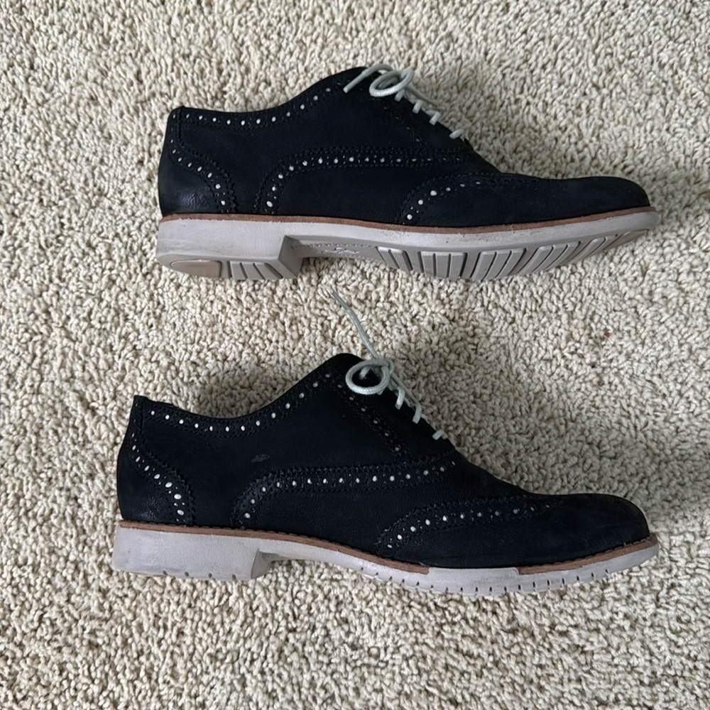 Cole Haan Black & Gray  Suede Wingtip Lace Up Oxfords Gramercy Sz 7 - Picture 6 of 12